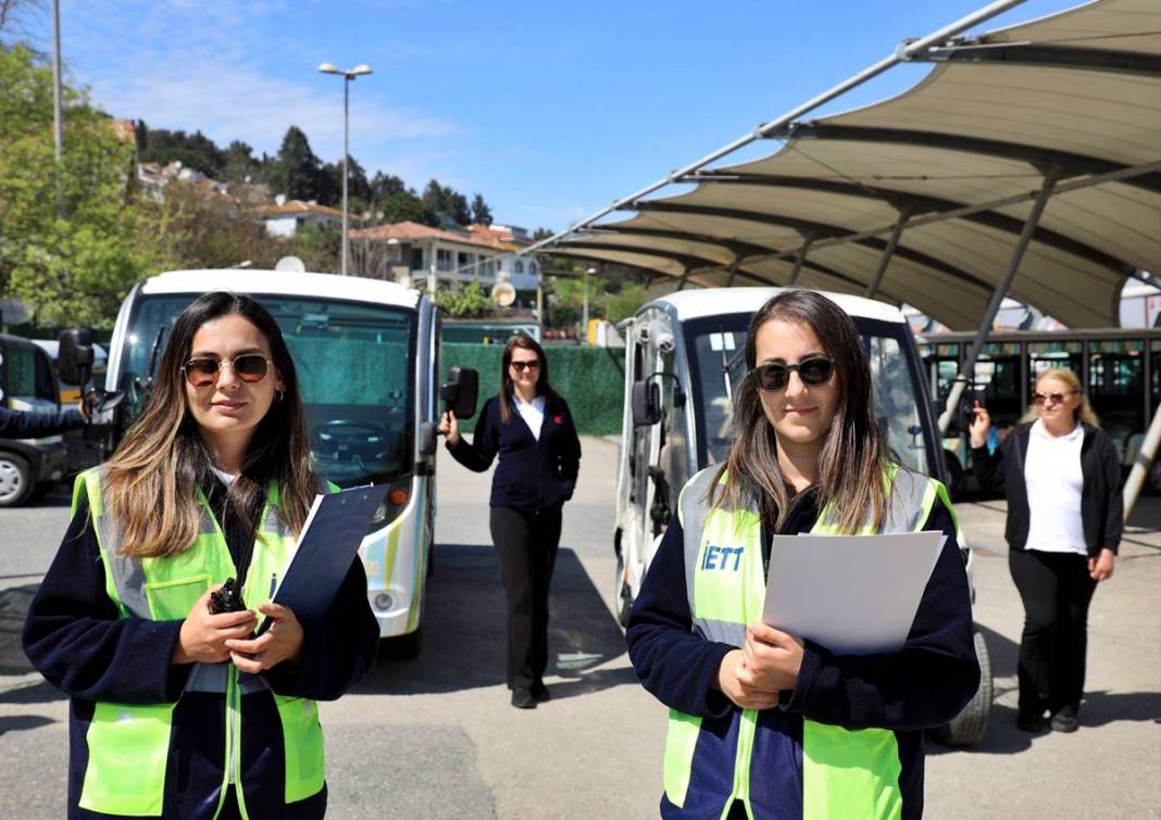 Kadınlar artık sadece direksiyon başında değil, otobüslerin kalbinde! İETT, kadınlara kapılarını sonuna kadar açıyor 11